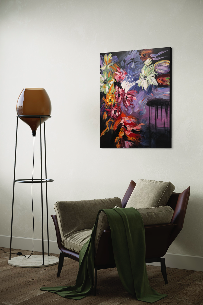 En målning med blommor